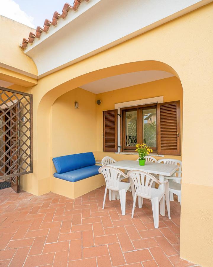Ambra Holiday Rooms San Teodoro  Eksteriør billede
