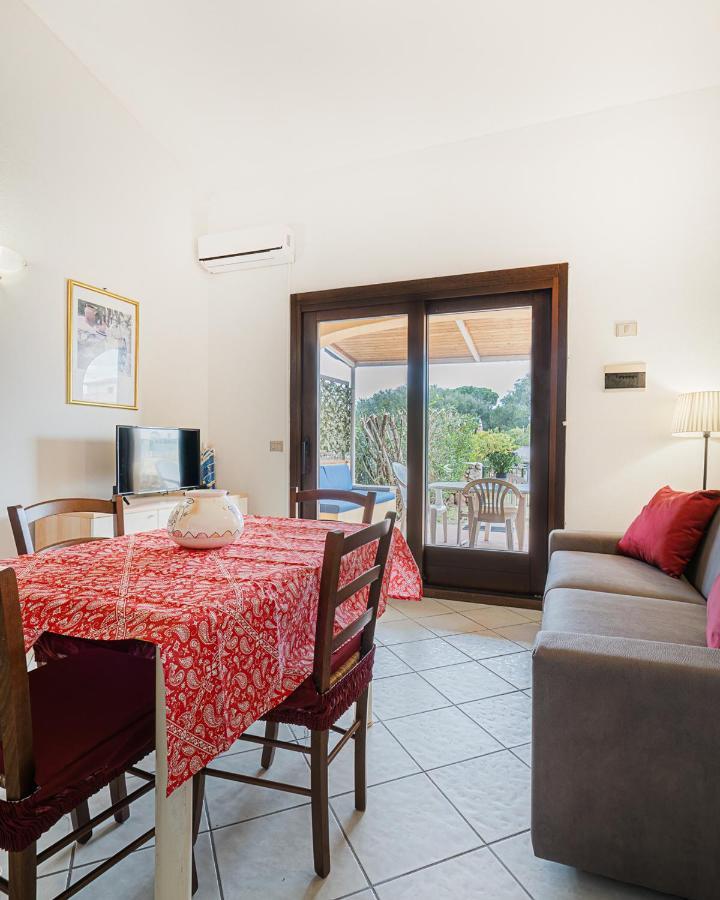 Ambra Holiday Rooms San Teodoro  Eksteriør billede